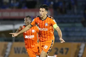 Đỗ Merlo chia tay đội bóng sông Hàn. Ảnh: Viết Định