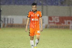 Võ Huy Toàn bất ngờ chia tay đội bóng sông Hàn. Ảnh: Viết Định 