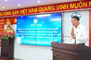 PGS.TS Lê Văn Thăng, Giám đốc Sở KH-CN TPHCM phát biểu khai mạc hội nghị. QUANG HUY