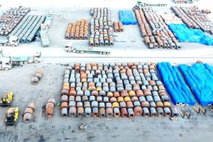 Imported steel rolls at a port in District 7 in Ho Chi Minh City. (Photo: SGGP)