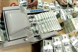 Overseas remittances to HCMC merely at US$1.8 billion in first four months