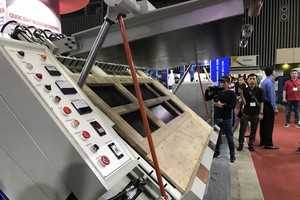 Vietnam's wood industry needs to invest in modern processing technology to improve the product quality. (Photo: SGGP)