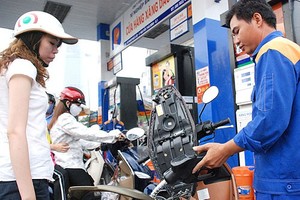 Petrol prices climb for four straight times