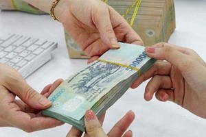 Zero percent loan rate provided for enterprises to pay wages for workers