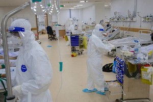 Public hospitals in HCMC set aside beds for Covid-19 patients