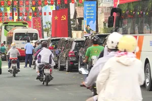 TPHCM: Chấn chỉnh hoạt động xe trung chuyển dịp lễ