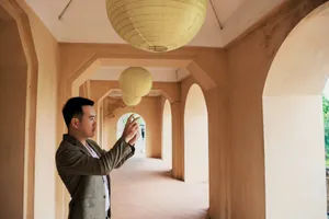 Lê Thanh Hòa làm show Thu Đông 2022 ở Hà Nội 