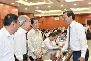 Podcast bản tin trưa 22-12: Lãnh đạo TPHCM gặp gỡ trí thức thành phố năm 2024; Khởi công công trình sửa chữa lớn Nhà hát Hòa Bình