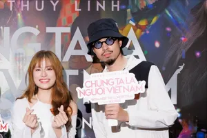 Đen Vâu, Đông Nhi mừng Hoàng Thùy Linh ra mắt phim tài liệu "Chúng ta là người Việt Nam" 