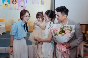 “Mẹ vắng nhà, ba là siêu nhân” trở lại với dàn cast nhí nổi tiếng 