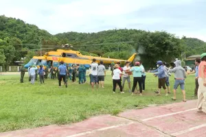 Podcast bản tin tối 25-7: 4 chuyến bay, vận chuyển hơn 12 tấn hàng cứu trợ khẩn cấp đồng bào vùng lũ Nghệ An