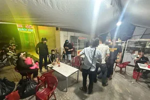 Podcast bản tin ANTT 23-8: Bắt giữ 4 đối tượng mua bán người, ép nạn nhân làm tiếp viên quán karaoke