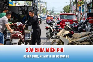 Podcast bản tin 17 giờ 26-11: Sửa đồ điện tử, xe máy miễn phí giúp người dân sau mưa lũ