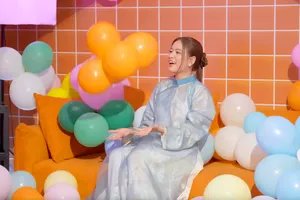 Hoàng Thùy Linh "bắt tay" Hứa Kim Tuyền ra mắt nhạc tết