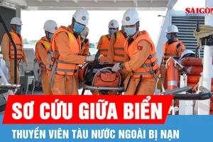 Cấp cứu thuyền viên tàu nước ngoài bị nạn trên biển cách TPHCM 280 hải lý