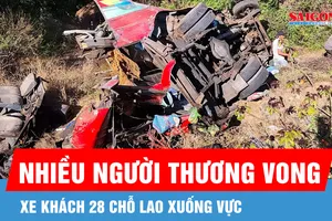 Hiện trường xe khách 28 chỗ lao xuống vực ven hồ Bàu Trắng