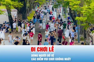 Podcast bản tin trưa 1-5: Du khách đổ xô đi chơi lễ, doanh thu nhiều nơi tăng vọt