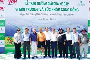 Lễ trao giải thưởng đua xe đạp Vì môi trường và sức khỏe cộng đồng