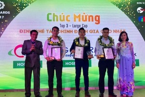 Top three companies with the largest number of votes (Photo: Sggp)