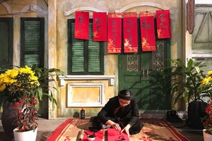 The Street of Calligraphers at the event (Photo: hanoixuavanay) 