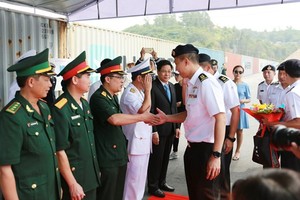 At the ceremony welcoming the officers and sailors of Singapore Navy frigate RSS Intrepid