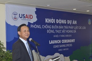 Deputy Minister of Agriculture and Rural Development Ha Cong Tuan speaks at the launch of the USAID Saving Species project in Hanoi on May 11. (Photo: USAID)
