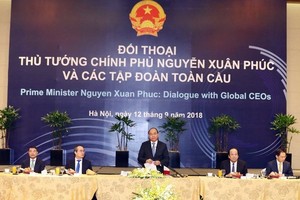 Prime Minister Nguyen Xuan Phuc speaks at the dialogue. (Source: VNA)