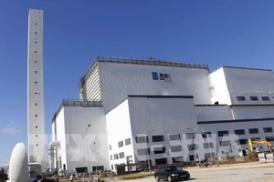 The Thoi Lai waste-to-energy plant in the Mekong Delta city of Can Tho is expected to be put into official operation in late November. (Photo: VNA)