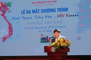 Director General of the VOV Nguyen The Ky speaks at the launching ceremony (Photo VOV)
