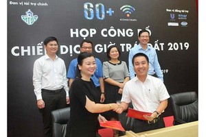 HCMC’s Earth Hour campaign 2019 is organized by the Sai Gon Giai Phong Newspaper in coordination with the city Youth Communist Union.