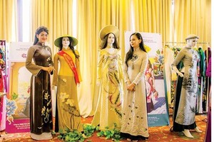 Exhibition of Ao Dai in the conference