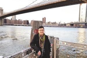 Vietnamese-French pianist and zither artist Tri Nguyen 