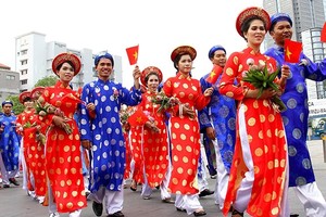 HCMC to host mass wedding for 100 worker couples on National Day