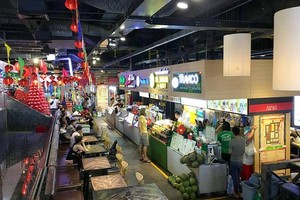 First-ever underground market in Ho Chi Minh City, Sense Market, before it was closed in April. The market is re-opened under a new name "Central Market" on September 21. (Photo: sggp)
