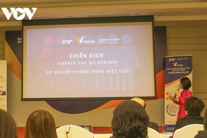 A campaign called “Career has no gender” has been launched to promote gender equality in workplaces nationwide. (Photo: VoV)