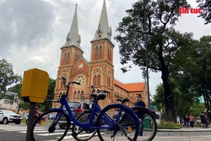 HCMC plans to offer public bicycle rental services in downtown areas this year. (Photo: VNA)