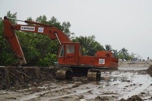 The path leading to Rach Mieu ferry is under construction