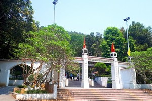 The grave area of 10 female martyrs 