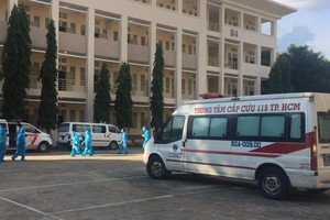 HCMC's field hospital No.1 receiving newly-infected persons with Covid-19 and suspected cases opens. (Photo: SGGP)