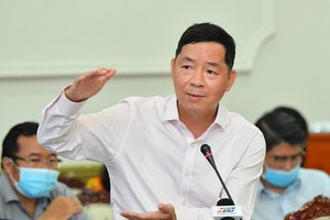 Ph.D Vu Thanh Tu Anh from the Fulbright School of Public Policy and Management under Fulbright University Vietnam