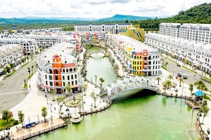 VinWonder, a recreational system of Vinpearl amusement parks gets ready to receive visitors.