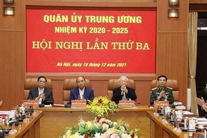 The Central Military Commission in the 2020-2025 tenure convened its third meeting in Hanoi on December 16. (Photo: VNA)