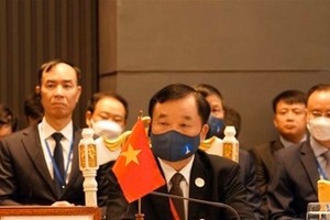 Vietnamese Deputy Defence Minister Sen. Lieut. Gen. Hoang Xuan Chien attends the event. (Photo: VNA)