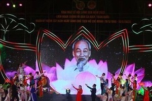 ​An art performance at the festival (Photo: VNA)