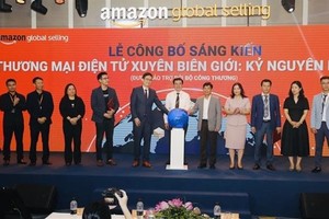 At the launching ceremony (Photo: VNA)