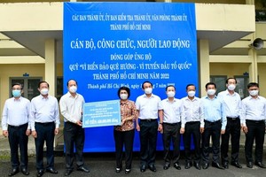 At the launching ceremony of the “For national seas and islands – For the fatherland frontline” fund 