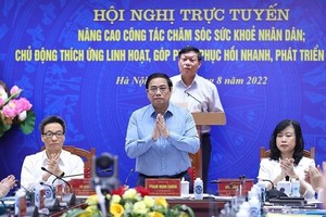 Prime Minister Pham Minh Chinh speaks at the conference. (Photo: VNA)
