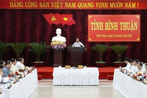 Prime Minister Pham Minh Chinh speaks at the meeting (Photo: VNA) ​
