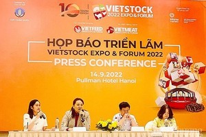 The press briefing on September 14 to provide information about the Vietstock Expo & Forum 2022 (Photo: congthuong.vn)