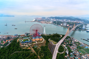 Ha Long City (Photo: SGGP)